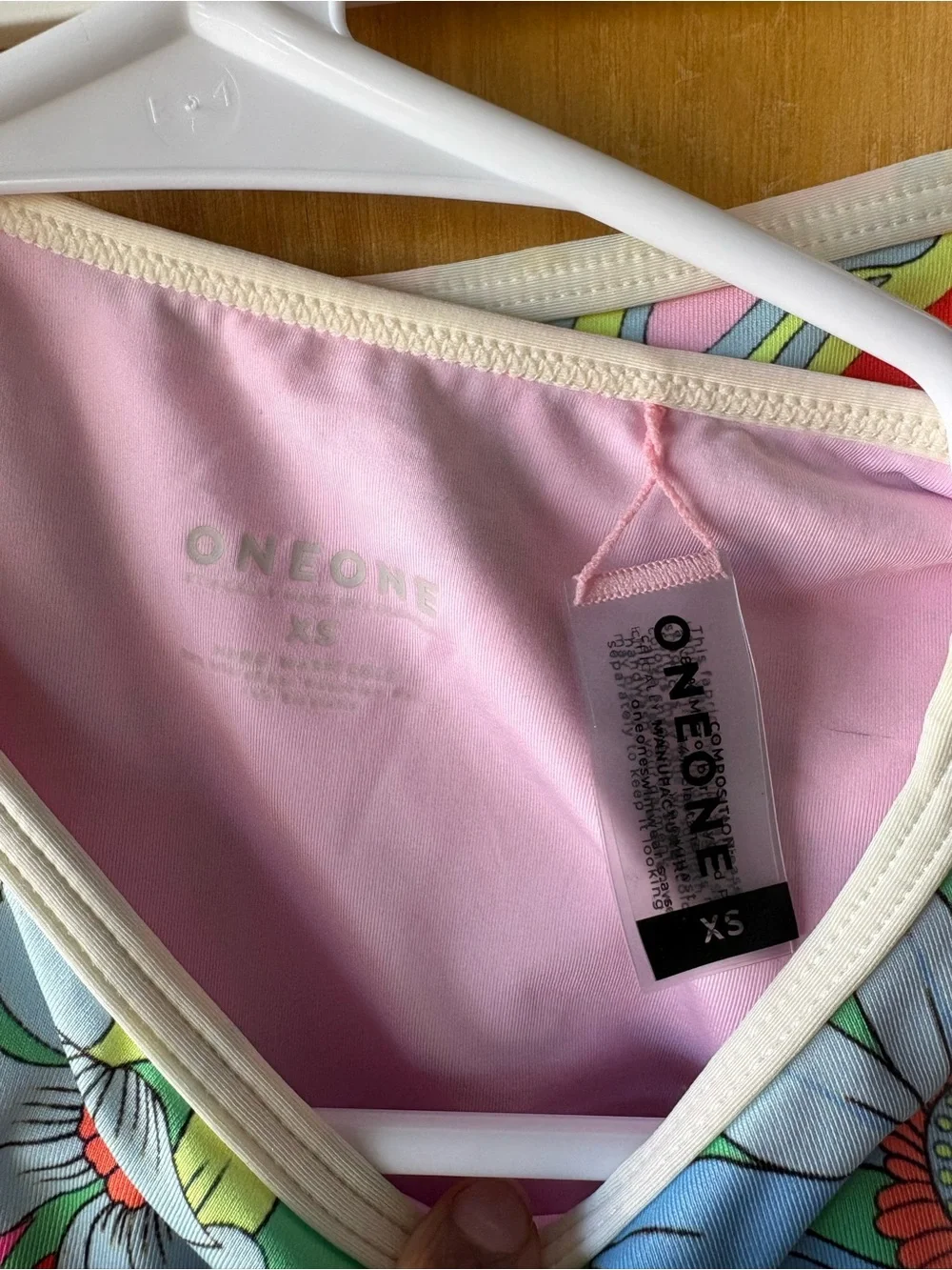 ONEONE Peony bottom / ONEONE Camellia Surf Top (Never worn)